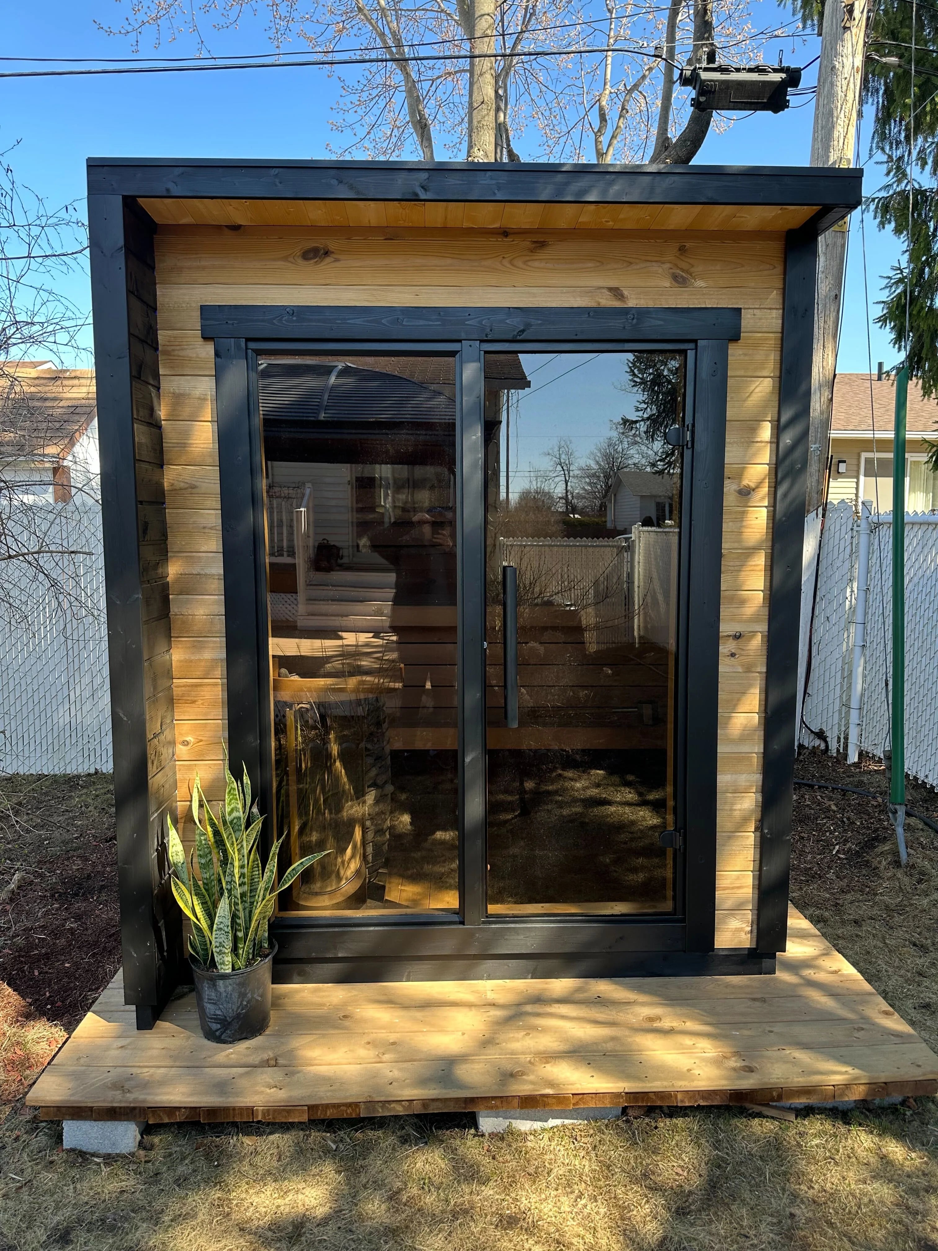 Emberline ELM – 3 Person Outdoor Sauna